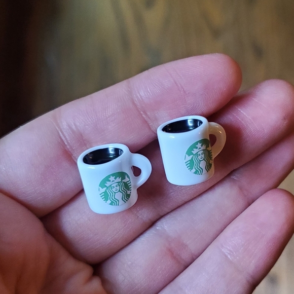 NWOT *RARE* Starbucks Coffee Mug Stud Earrings - Picture 7 of 12
